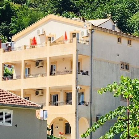 Apartments Manojlovic Budva Buitenkant foto