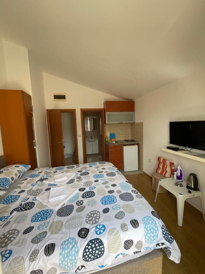 Apartments Manojlovic Budva Buitenkant foto
