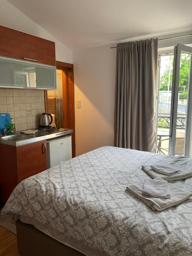 Apartments Manojlovic Budva Buitenkant foto