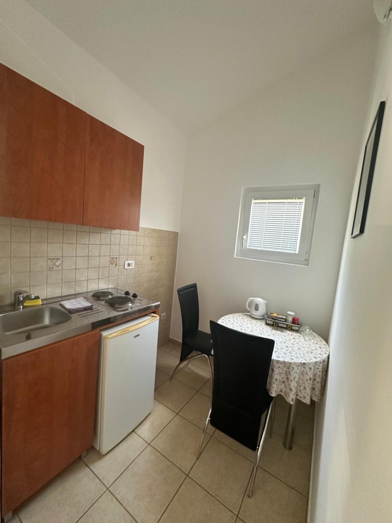 Apartments Manojlovic Budva Buitenkant foto
