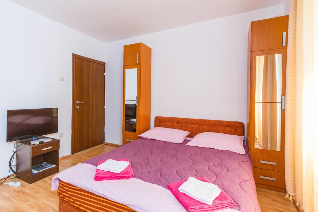 Apartments Manojlovic Budva Buitenkant foto
