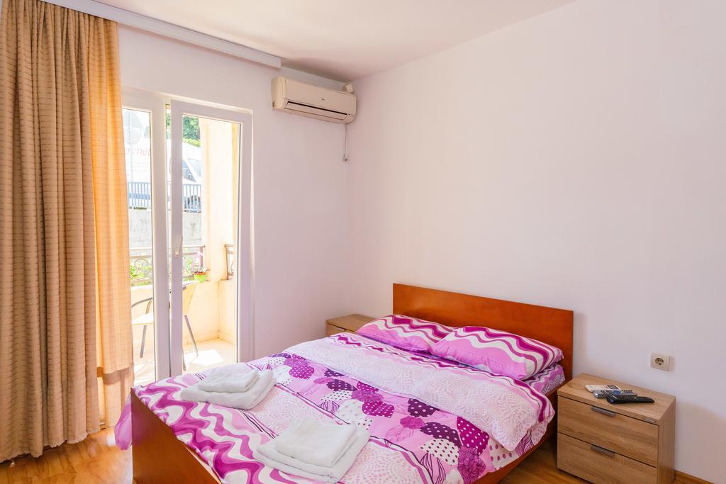 Apartments Manojlovic Budva Buitenkant foto