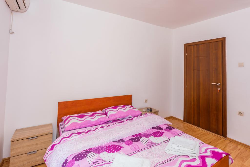 Apartments Manojlovic Budva Buitenkant foto