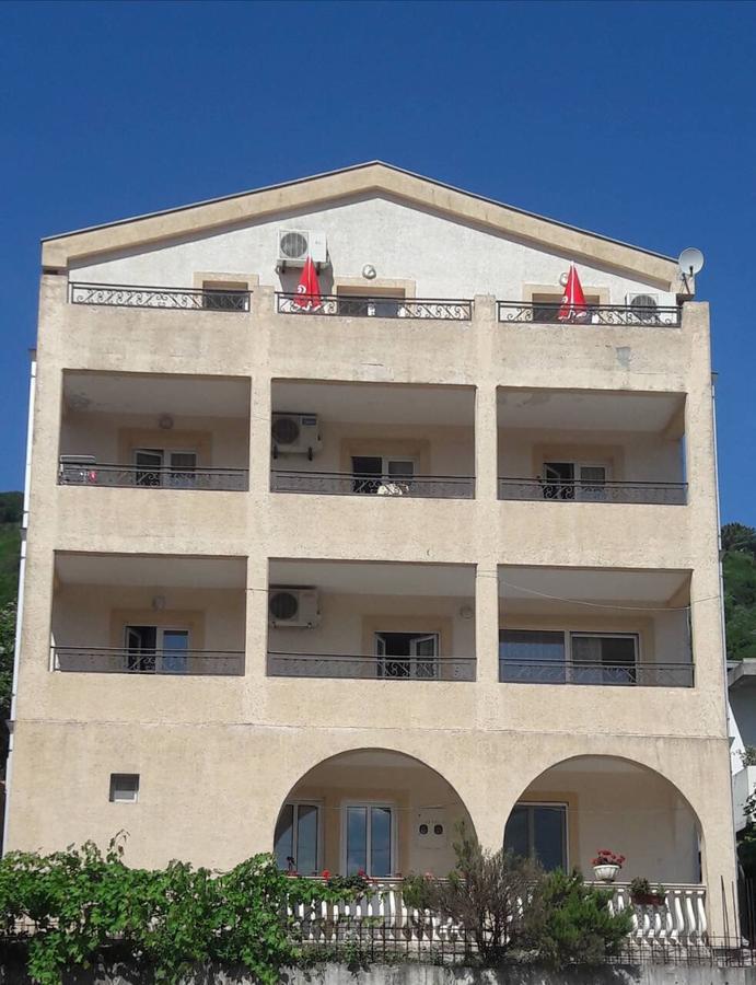 Apartments Manojlovic Budva Buitenkant foto