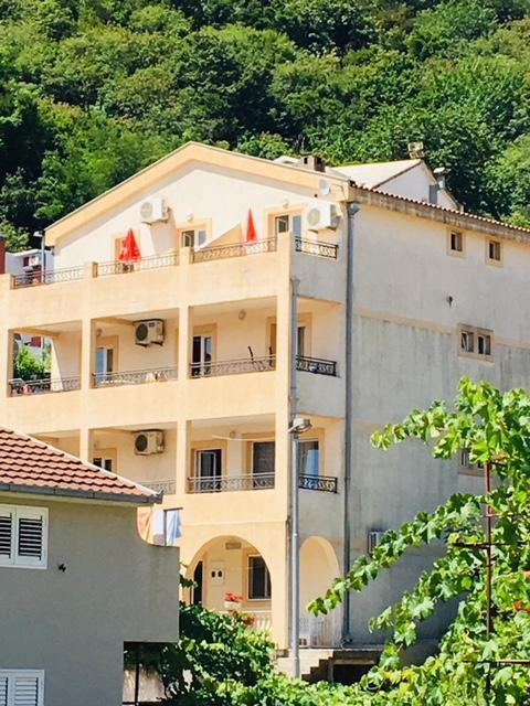 Apartments Manojlovic Budva Buitenkant foto